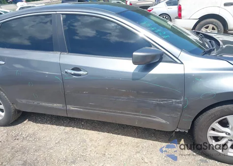 2014 Nissan Altima 2.5 S из США, поврежденный, VIN 1N4AL3AP9EC269408